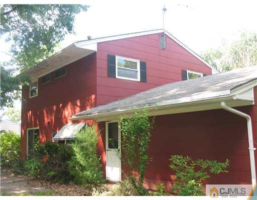 55 Stillwell Road Kendall Park, NJ 08824 - Photo 15 of 19 Gallery Image 15