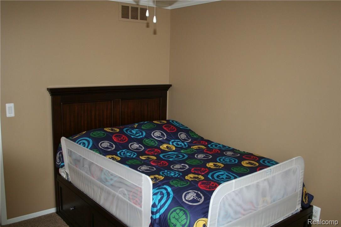 5200 Timber Ridge Trail Clarkston, MI 48346 - Photo 31 of 40 386.JPG