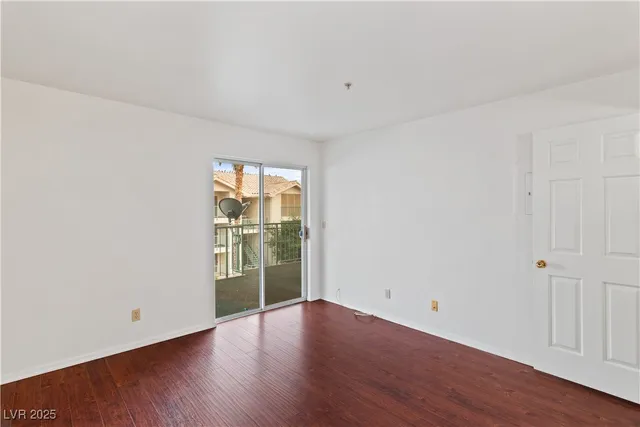 $140,900 | 3550 Bay Sands Drive, Unit 3048, Laughlin, NV 89029