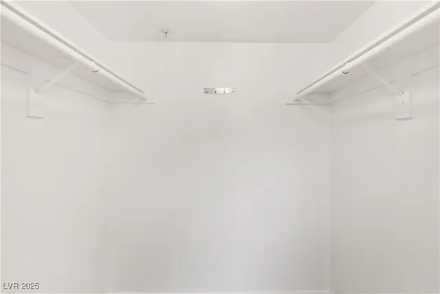 $140,900 | 3550 Bay Sands Drive, Unit 3048, Laughlin, NV 89029