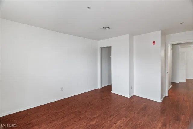 $140,900 | 3550 Bay Sands Drive, Unit 3048, Laughlin, NV 89029