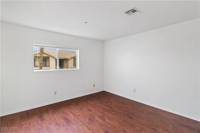 $140,900 | 3550 Bay Sands Drive, Unit 3048, Laughlin, NV 89029