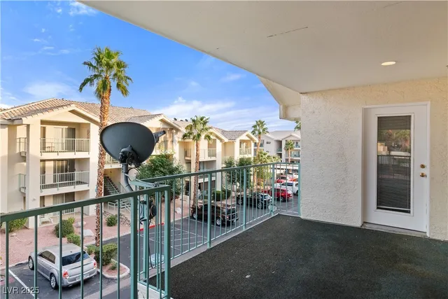 $140,900 | 3550 Bay Sands Drive, Unit 3048, Laughlin, NV 89029