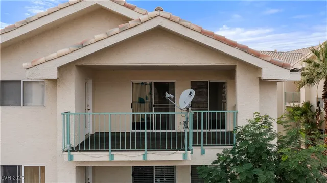 $140,900 | 3550 Bay Sands Drive, Unit 3048, Laughlin, NV 89029