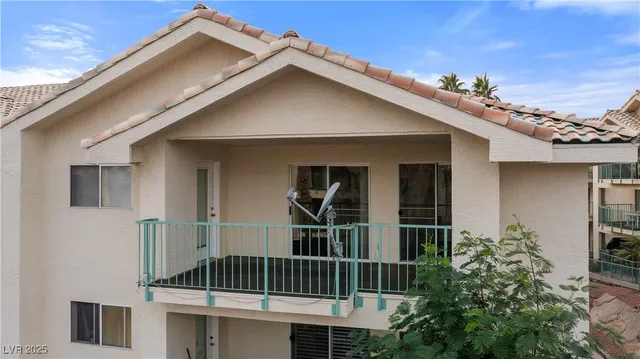 $140,900 | 3550 Bay Sands Drive, Unit 3048, Laughlin, NV 89029