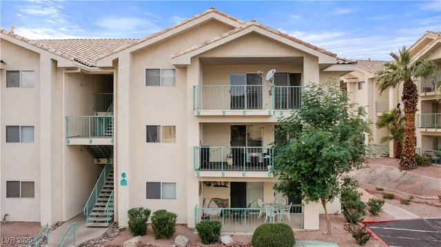 $140,900 | 3550 Bay Sands Drive, Unit 3048, Laughlin, NV 89029