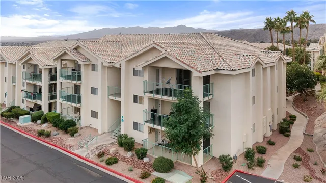 $140,900 | 3550 Bay Sands Drive, Unit 3048, Laughlin, NV 89029