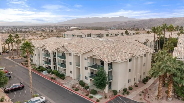 $140,900 | 3550 Bay Sands Drive, Unit 3048, Laughlin, NV 89029