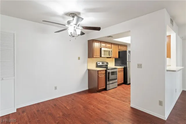 $140,900 | 3550 Bay Sands Drive, Unit 3048, Laughlin, NV 89029