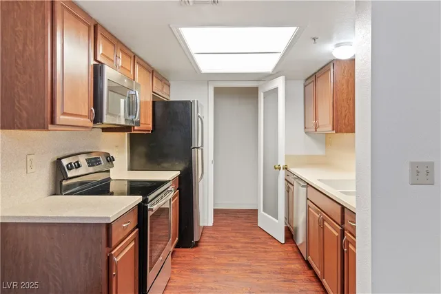 $140,900 | 3550 Bay Sands Drive, Unit 3048, Laughlin, NV 89029