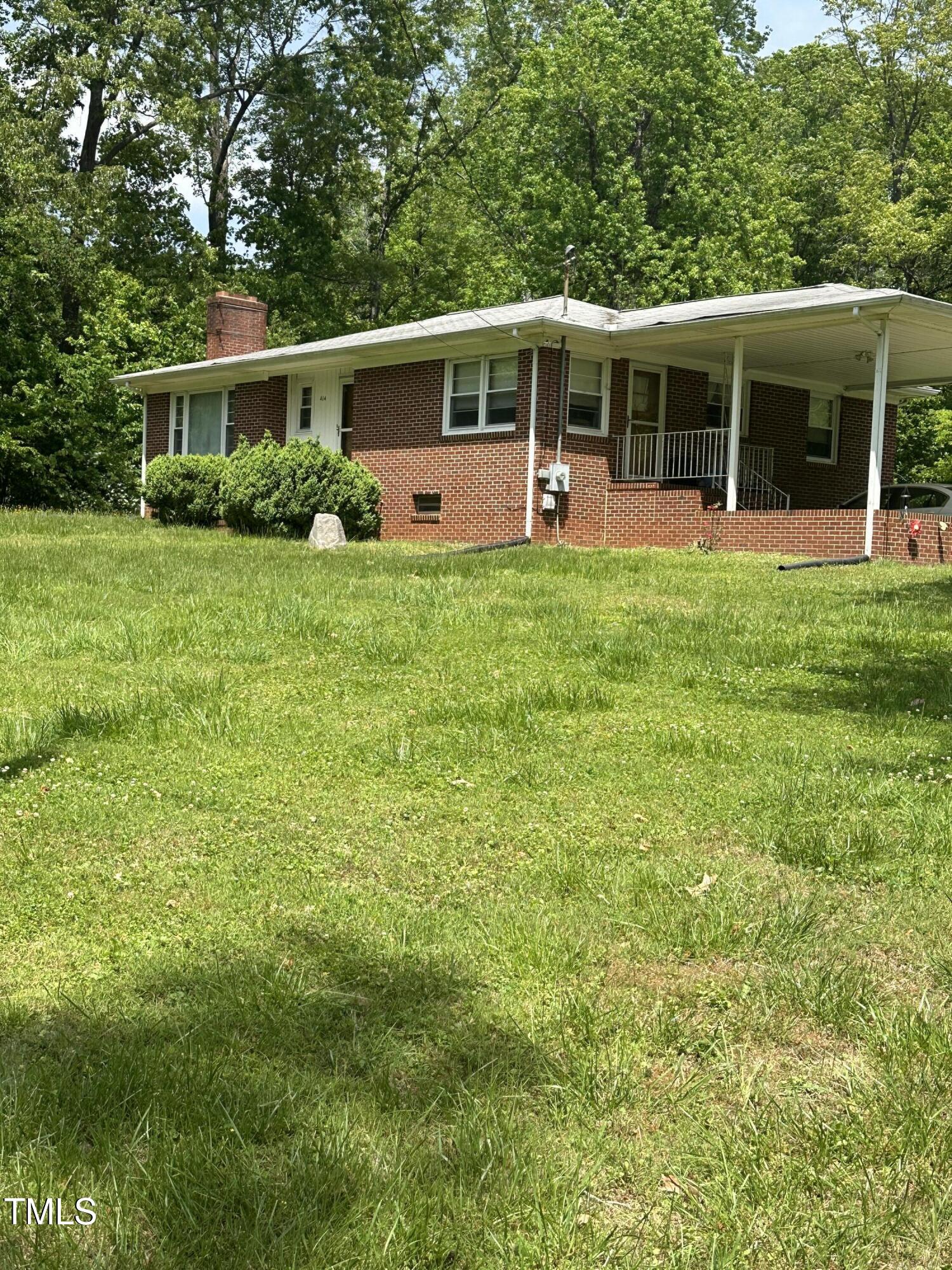 414-360 Woodsdale Road Roxboro, NC 27573 - Photo 3 of 5 IMG_5649