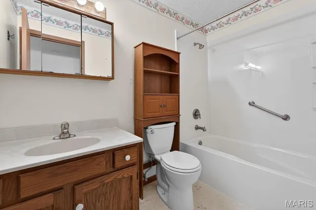 $269,900 | 505 Abby Lane, Swansea, IL 62226