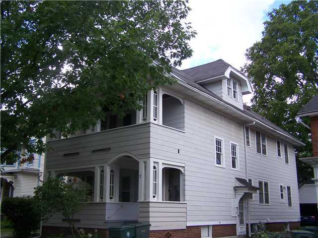 7 Sumner Park, Unit 14607 Rochester, NY 14607 - Photo 1 of 1 Exterior Front Front entrance with a nice shot of