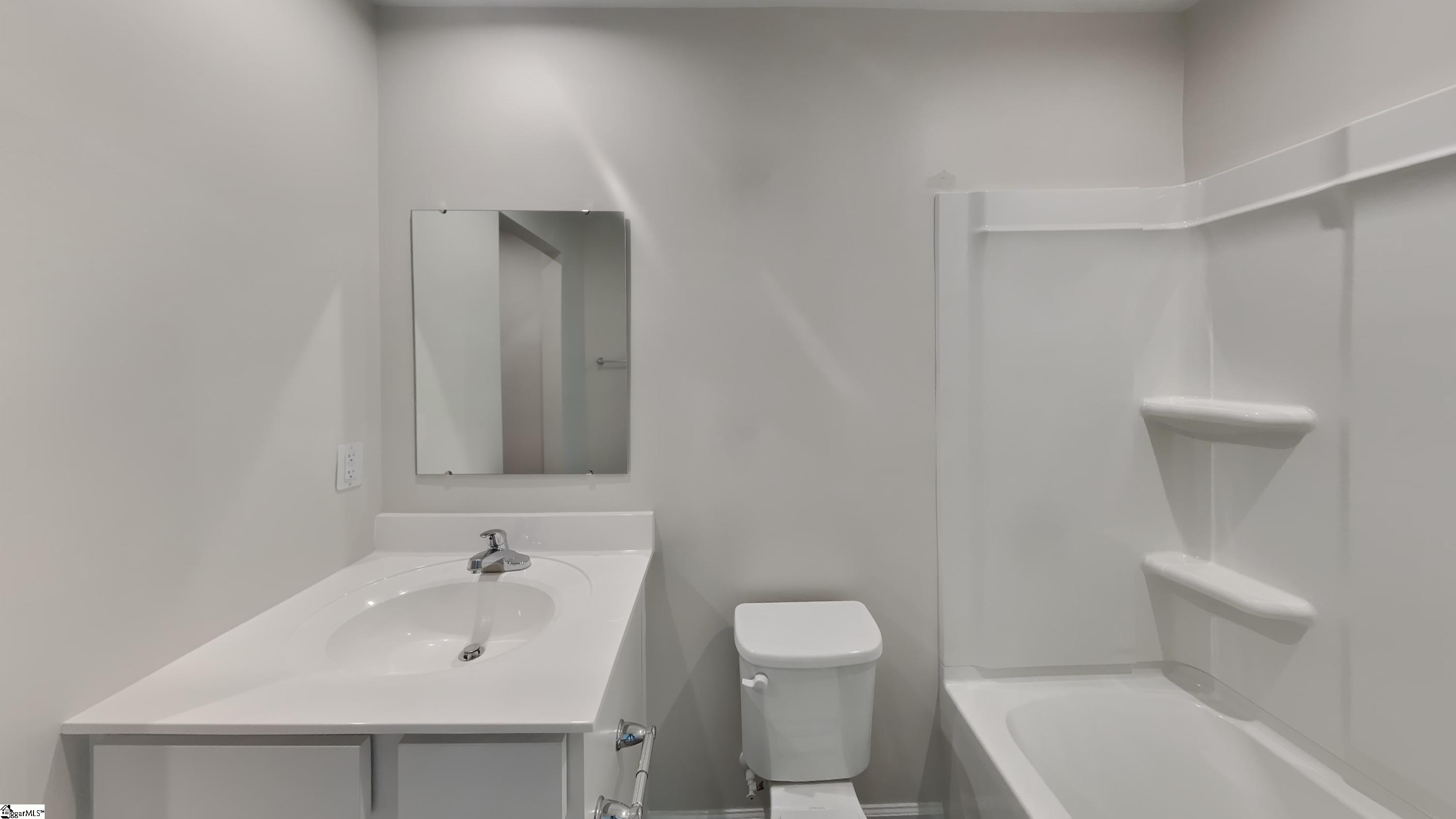 135 Fernside Court Greenville, SC 29617 - Photo 7 of 11