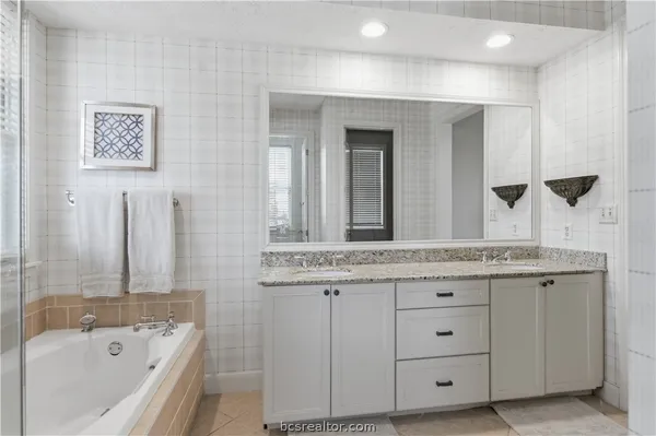 $990,000 | 3247 Founders Drive, Unit B, Bryan, TX 77807