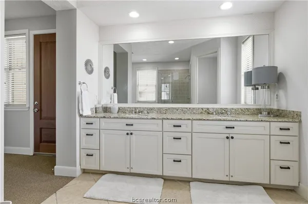 $990,000 | 3247 Founders Drive, Unit B, Bryan, TX 77807