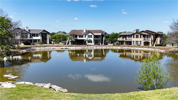 $990,000 | 3247 Founders Drive, Unit B, Bryan, TX 77807