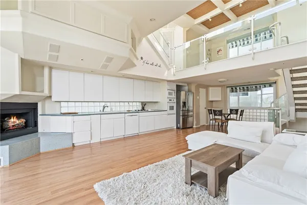 $5,995 | 24 C Pacific Avenue, Surfside, CA 90743