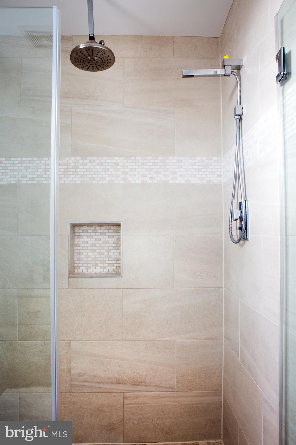 1700 2nd Street Northwest, Unit 9 Washington, DC 20001 - Photo 15 of 26 a bathroom with a shower