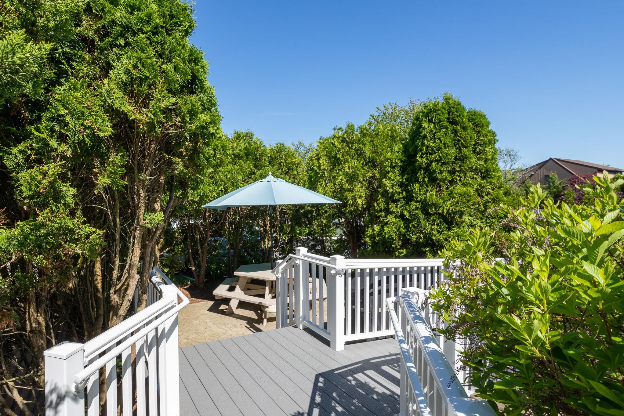 1044 Ocean Boulevard, Unit 1B Hampton, NH 03842 - Photo 7 of 33