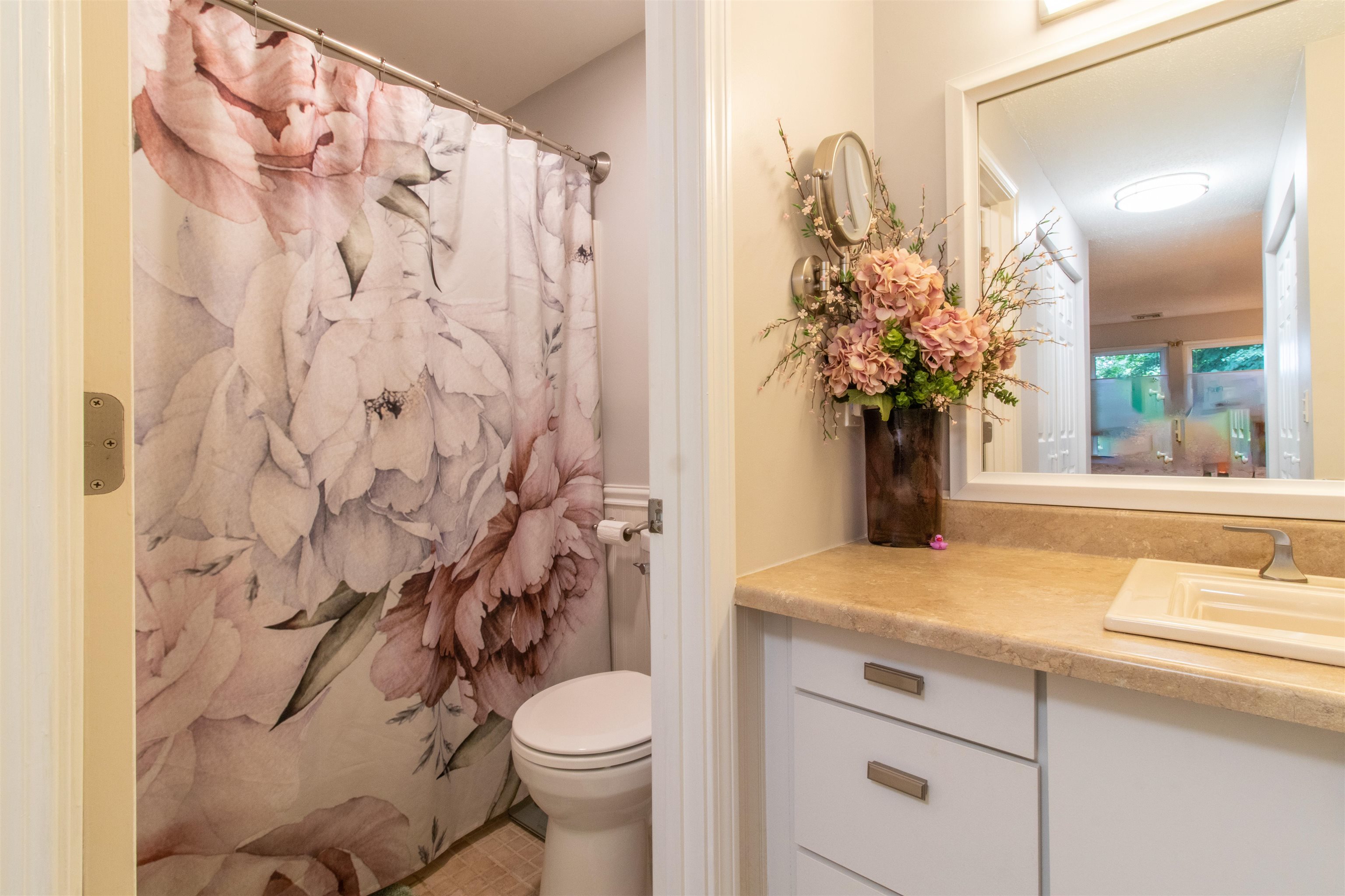 15 Windsor Court, Unit D Keene, NH 03431 - Photo 22 of 37