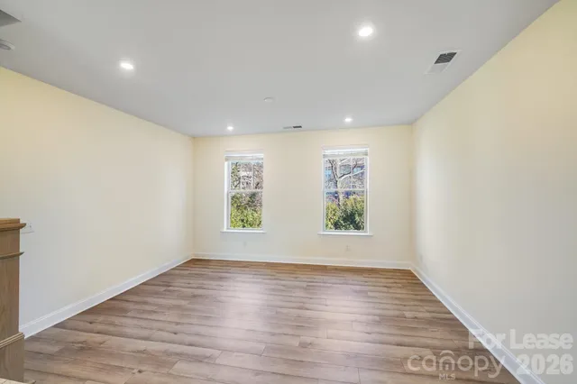 $2,295 | 334 Simeon Drive, Charlotte, NC 28208