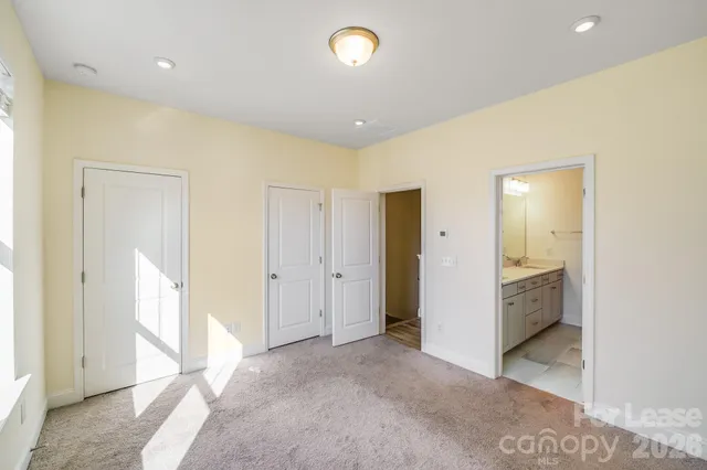 $2,295 | 334 Simeon Drive, Charlotte, NC 28208