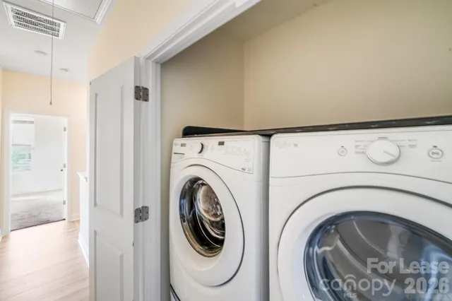 $2,295 | 334 Simeon Drive, Charlotte, NC 28208