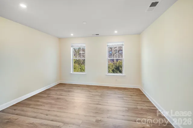 $2,295 | 334 Simeon Drive, Charlotte, NC 28208