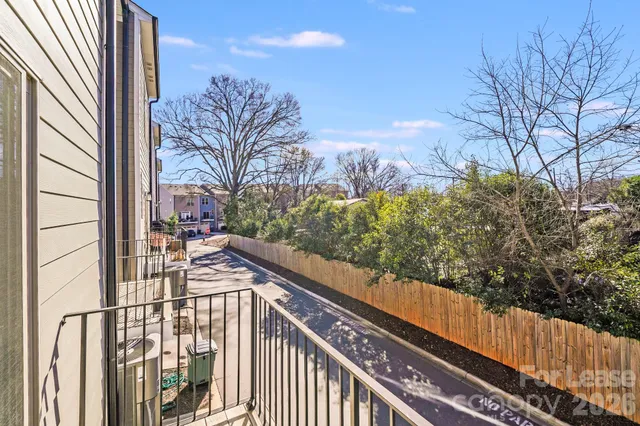 $2,295 | 334 Simeon Drive, Charlotte, NC 28208