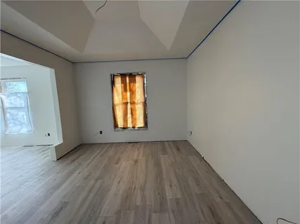 $249,900 | 9600 North Campbell Drive, Kansas City, MO 64155