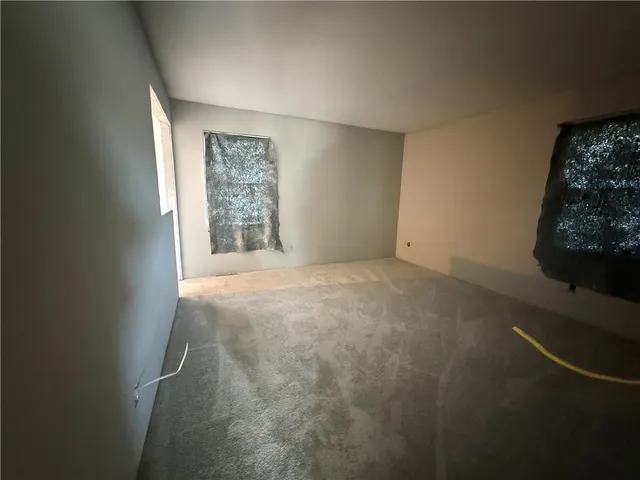 $249,900 | 9600 North Campbell Drive, Kansas City, MO 64155