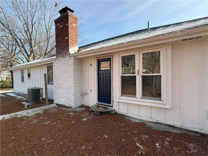 $249,900 | 9600 North Campbell Drive, Kansas City, MO 64155