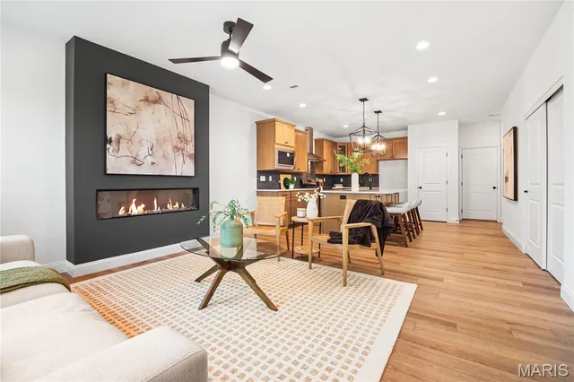 $418,582 | Under Constr Under Constr Evanston @ Lienemann Park Street, St. Charles, MO 63303