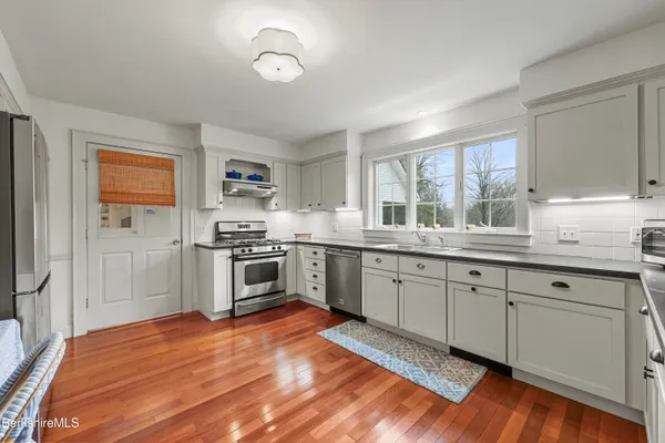 $940,000 | 100 Walling Road, Adams, MA 01220