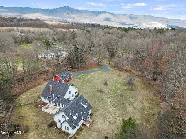 $940,000 | 100 Walling Road, Adams, MA 01220