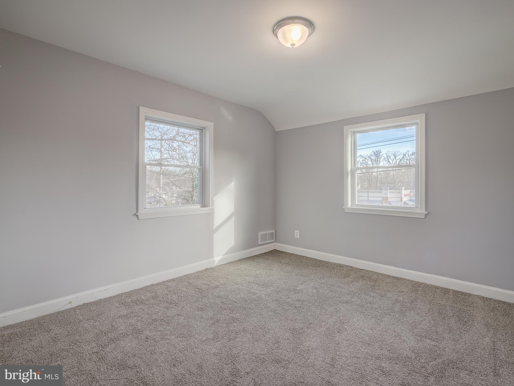 7002 Annapolis Road Hyattsville, MD 20784 - Photo 11 of 43 Gallery Image 11