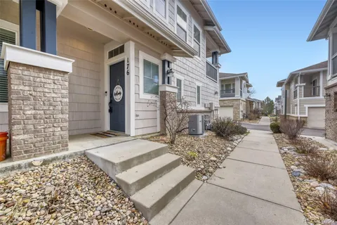$490,000 | 176 Whitehaven Circle, Highlands Ranch, CO 80129