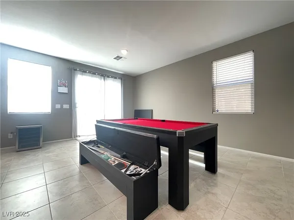 $2,800 | 9681 Eamont River Street, Las Vegas, NV 89178