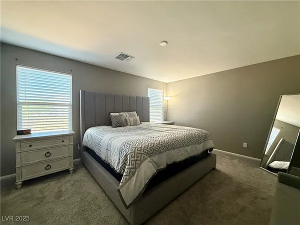 $2,800 | 9681 Eamont River Street, Las Vegas, NV 89178