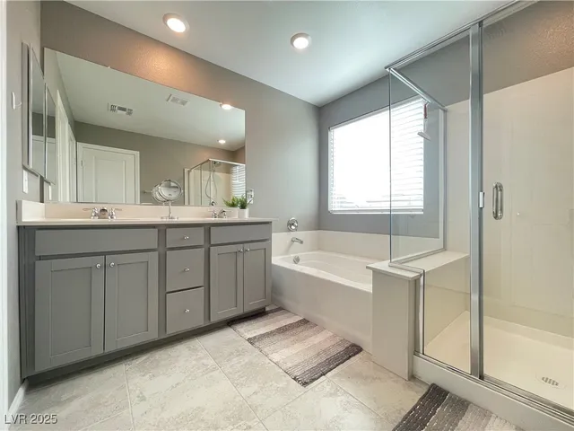 $2,930 | 9681 Eamont River Street, Las Vegas, NV 89178