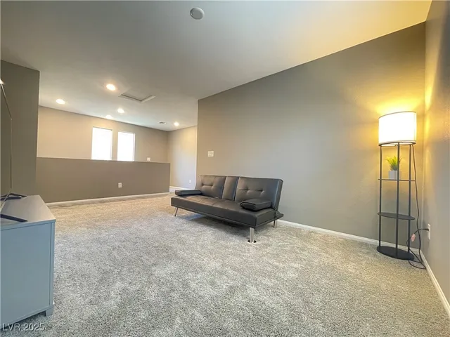 $2,930 | 9681 Eamont River Street, Las Vegas, NV 89178