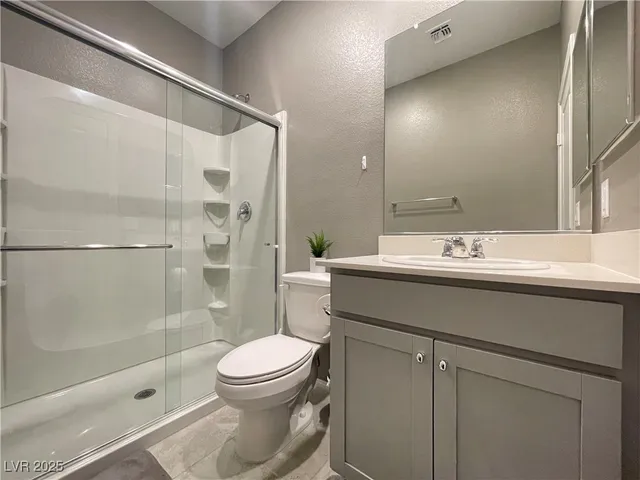 $2,930 | 9681 Eamont River Street, Las Vegas, NV 89178