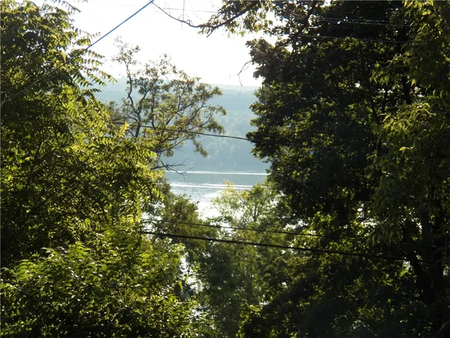 $215,000 | 5145 East Lake Road, Richmond, NY 14471