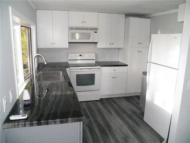 $215,000 | 5145 East Lake Road, Richmond, NY 14471