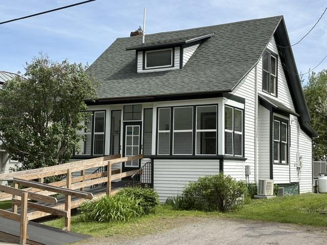 53 Alexander Place Royalton, VT 05068 - Photo 3 of 32