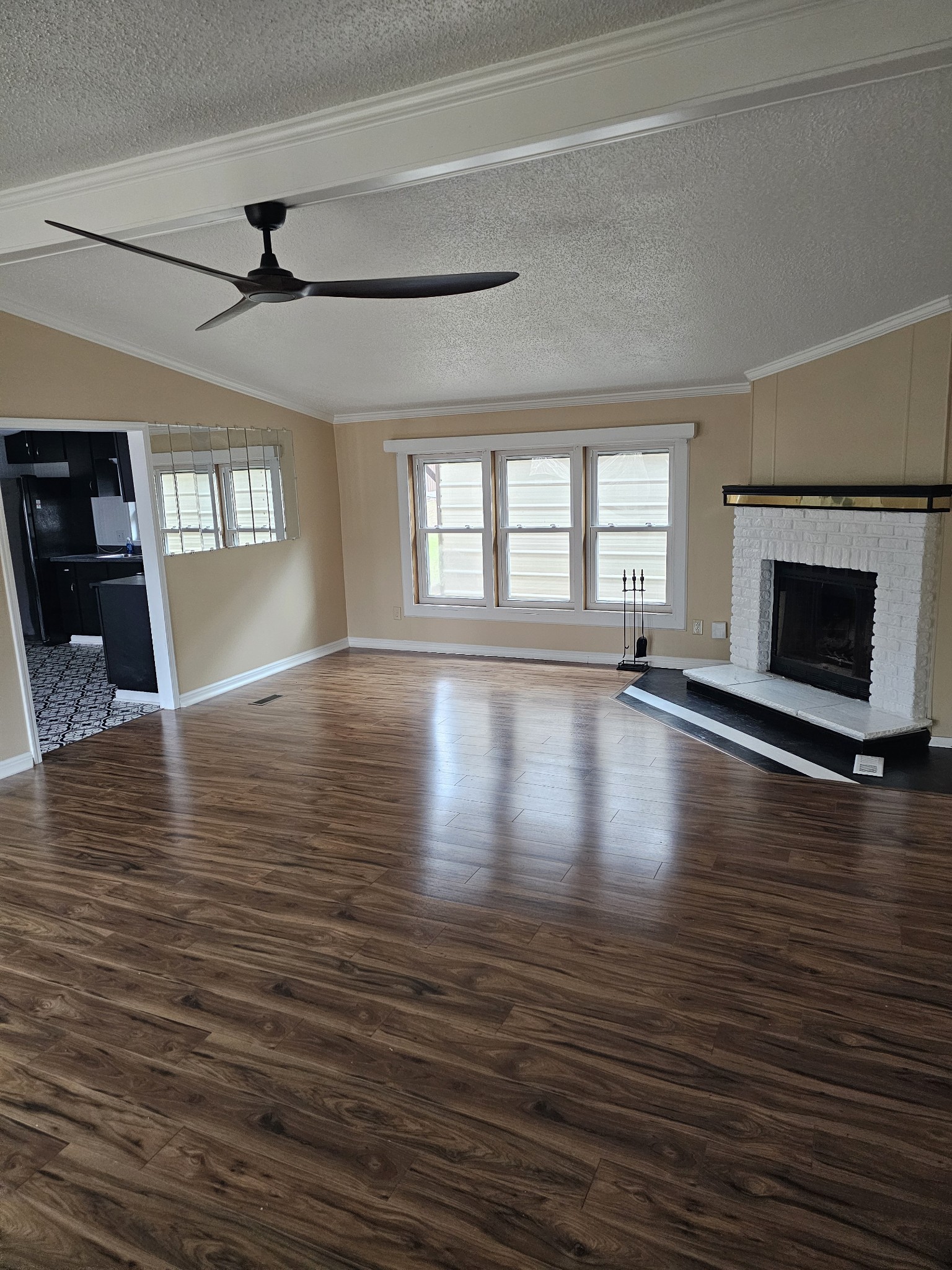 6683 Pinewood Road Nunnelly, TN 37137 - Photo 11 of 36 Gallery Image 11