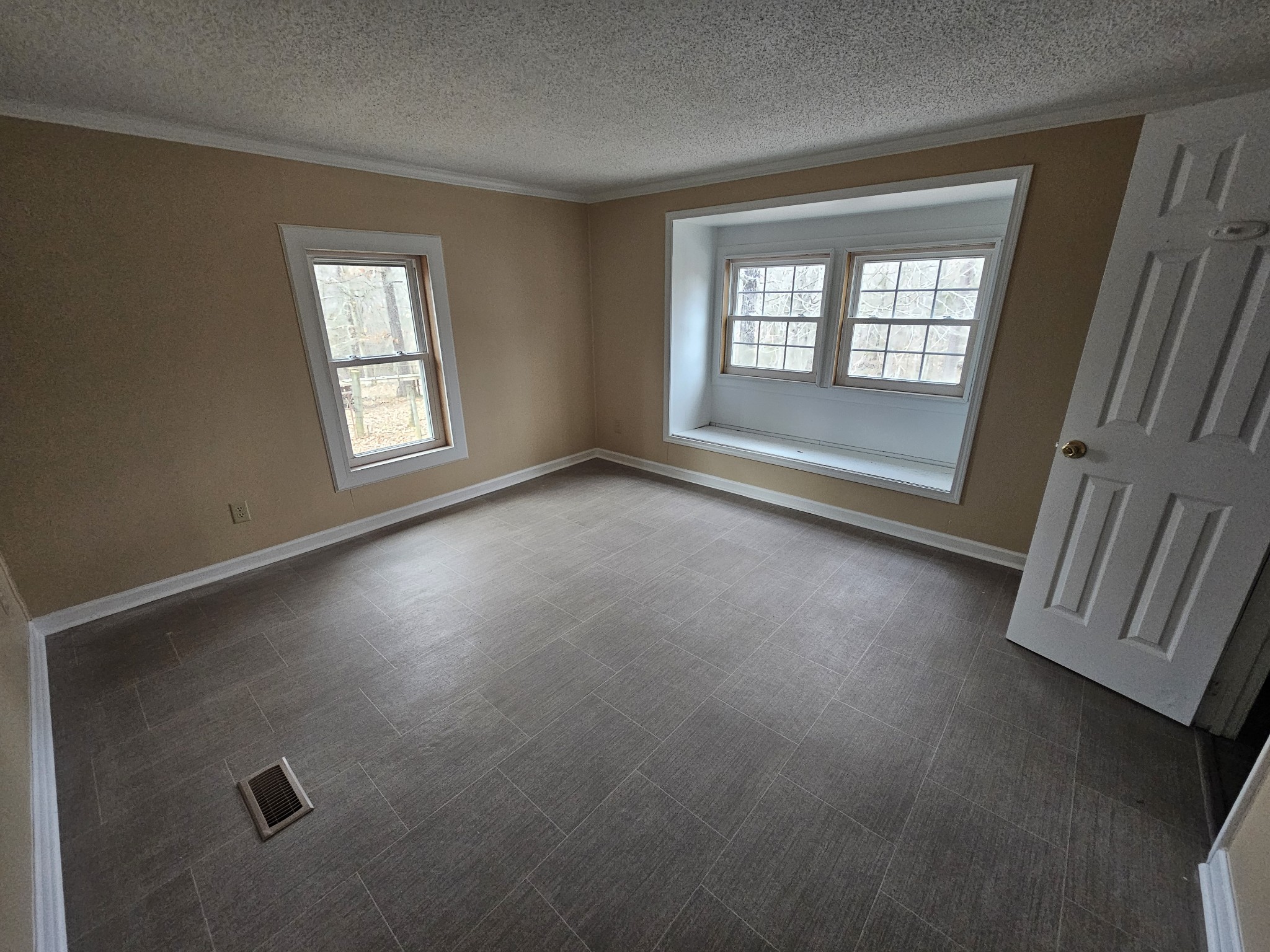 6683 Pinewood Road Nunnelly, TN 37137 - Photo 14 of 36 Gallery Image 14