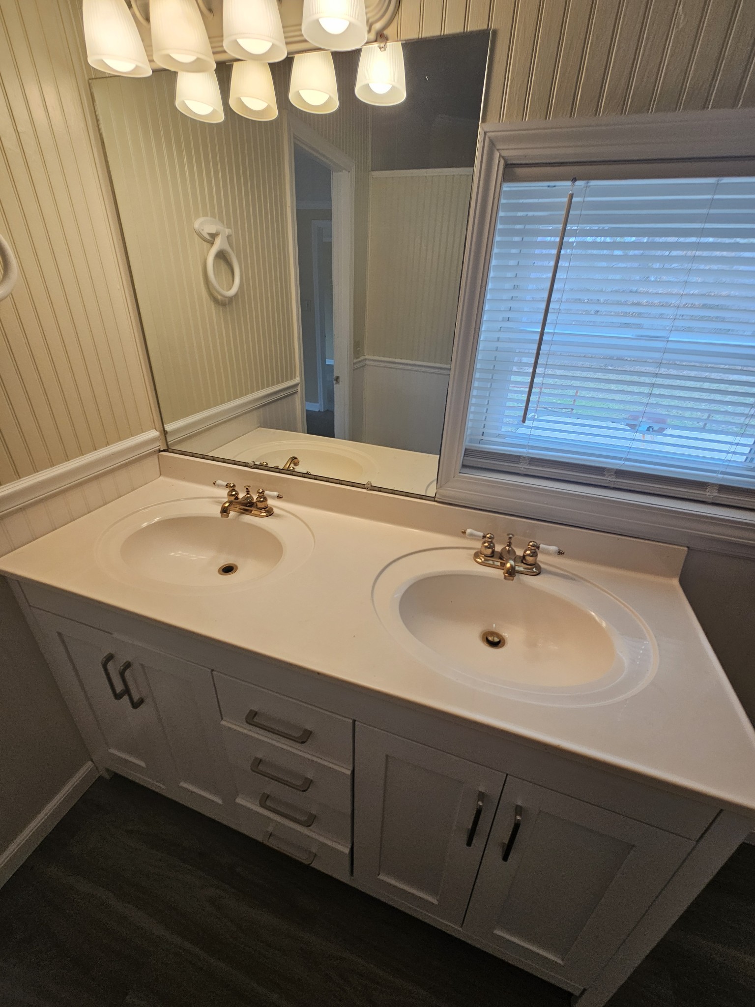 6683 Pinewood Road Nunnelly, TN 37137 - Photo 17 of 36 Gallery Image 17