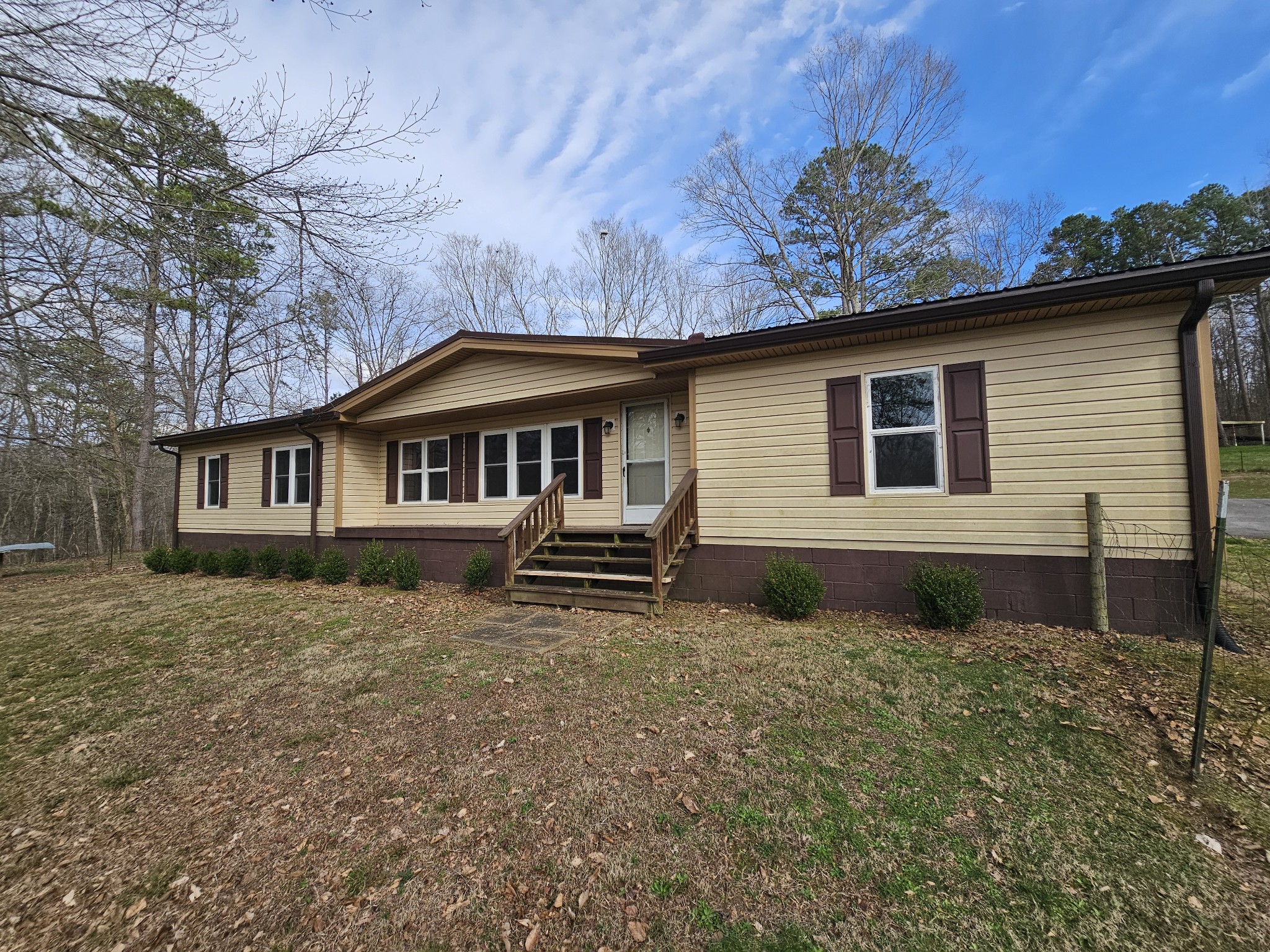 6683 Pinewood Road Nunnelly, TN 37137 - Photo 4 of 36 Gallery Image 4
